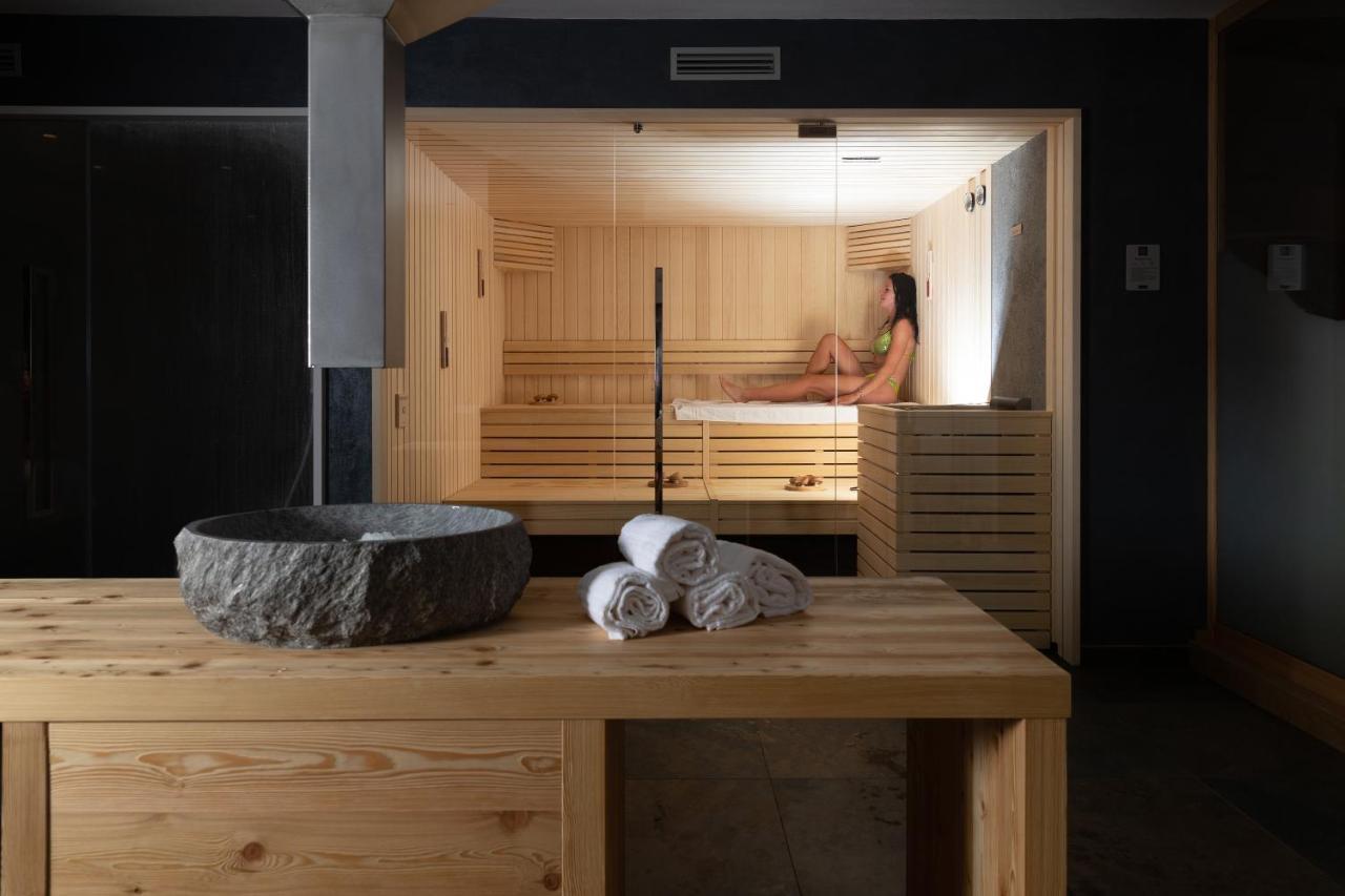 Hotel Li Anta Rossa Livigno Eksteriør bilde